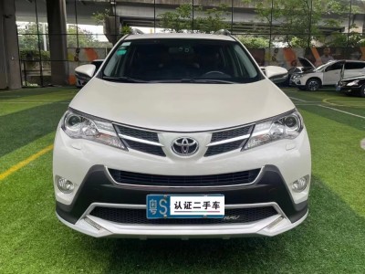 2015年 丰田荣放2.5L 自动四驱豪华版