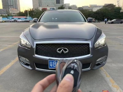 2017年英菲尼迪Q70L 2.5V6发动机 最高配